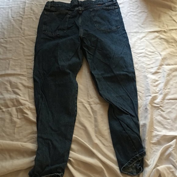 One (1) Pair Rustler Dark Blue Jeans - Picture 2 of 2